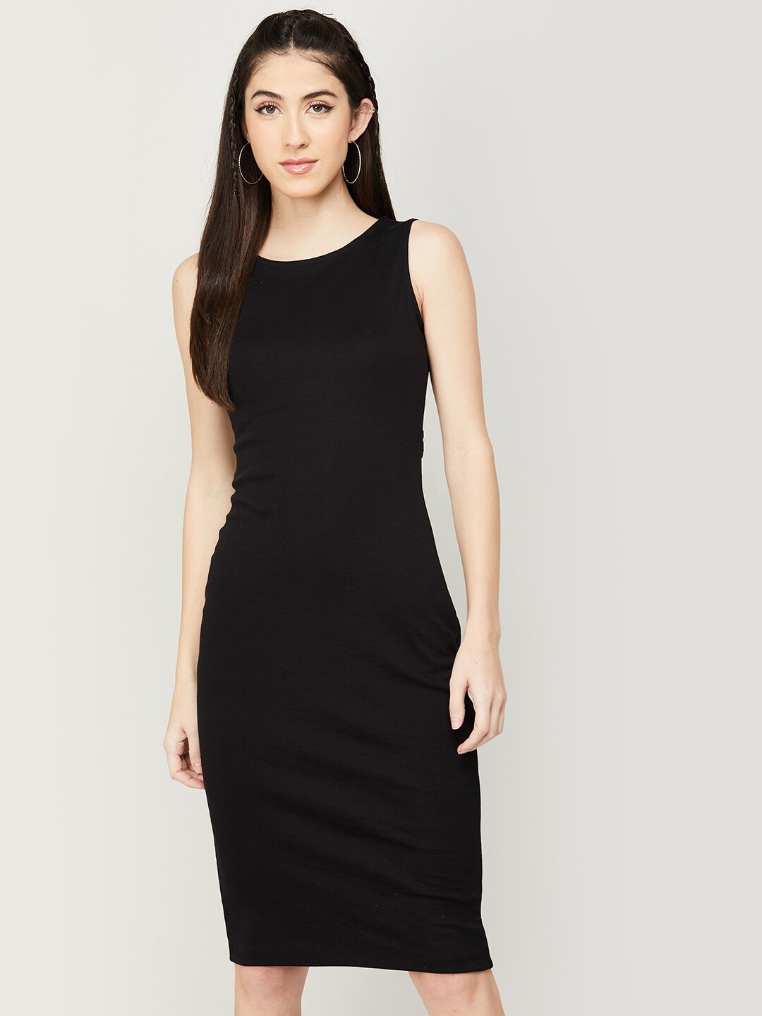 

Ginger by Lifestyle Women Black Solid Cotton Bodycon Dress