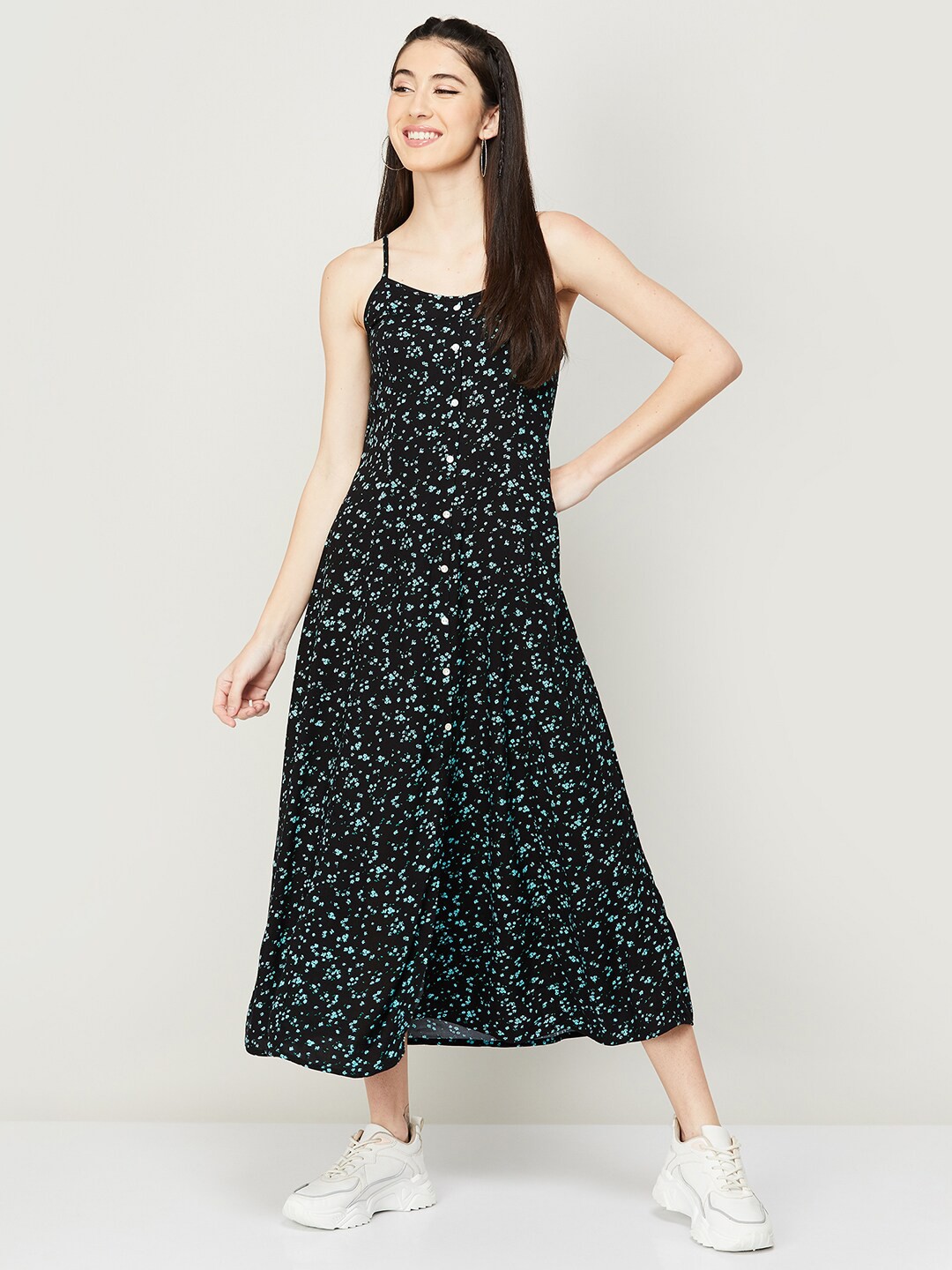 

Ginger by Lifestyle Women Black & Blue Floral A-Line Midi Dress