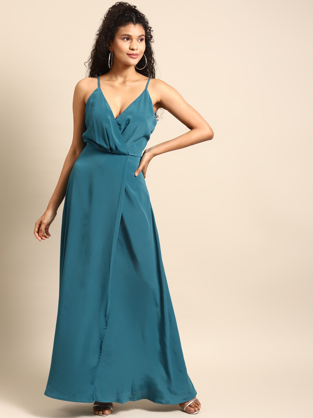 

DODO & MOA Women Blue Solid Crepe Maxi Dress