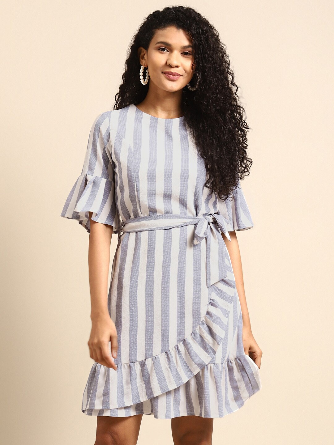 

DODO & MOA White & Grey Striped Crepe A-Line Dress