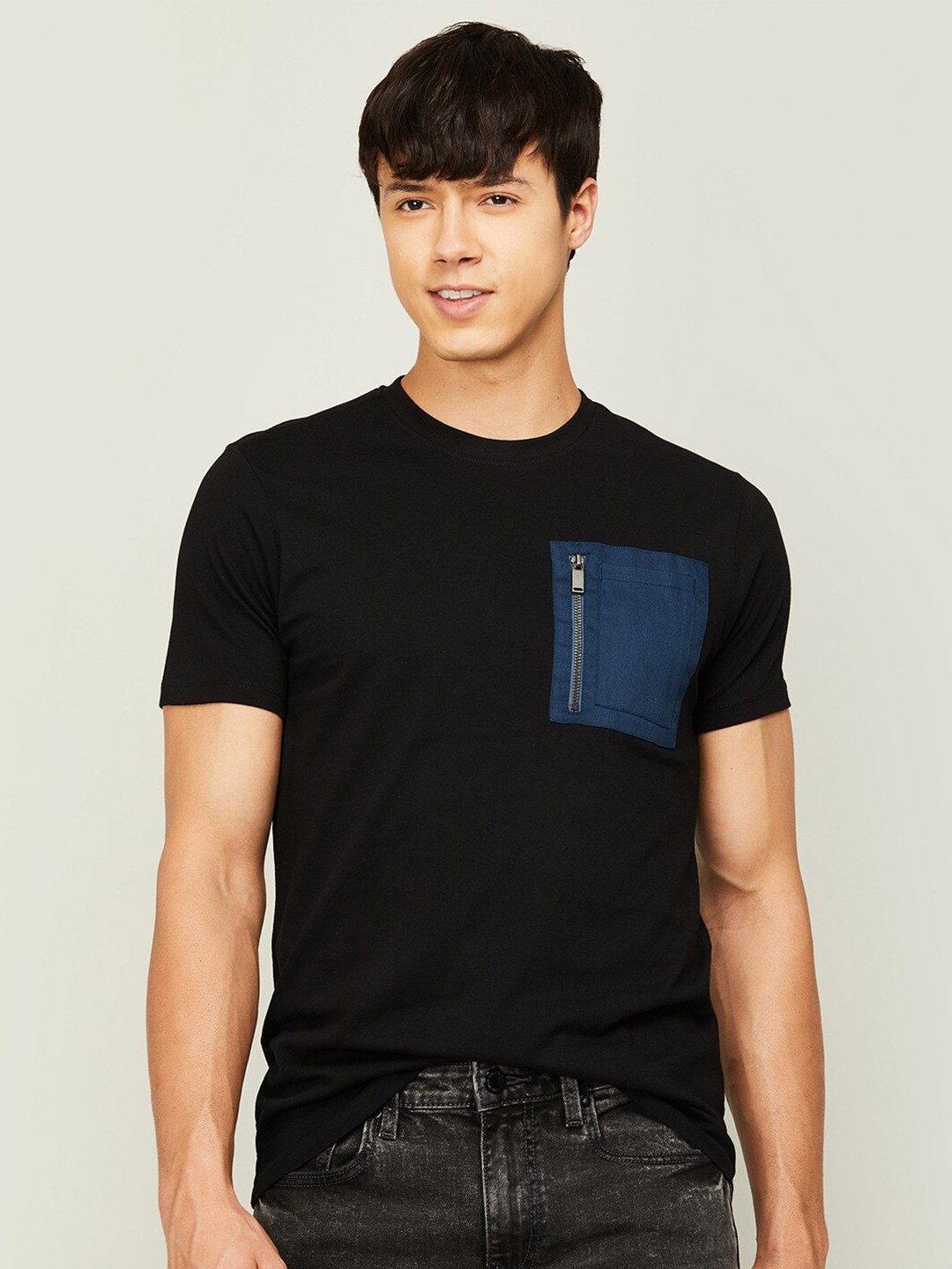 

Forca Men Black & Blue Round Neck Cotton T-shirt