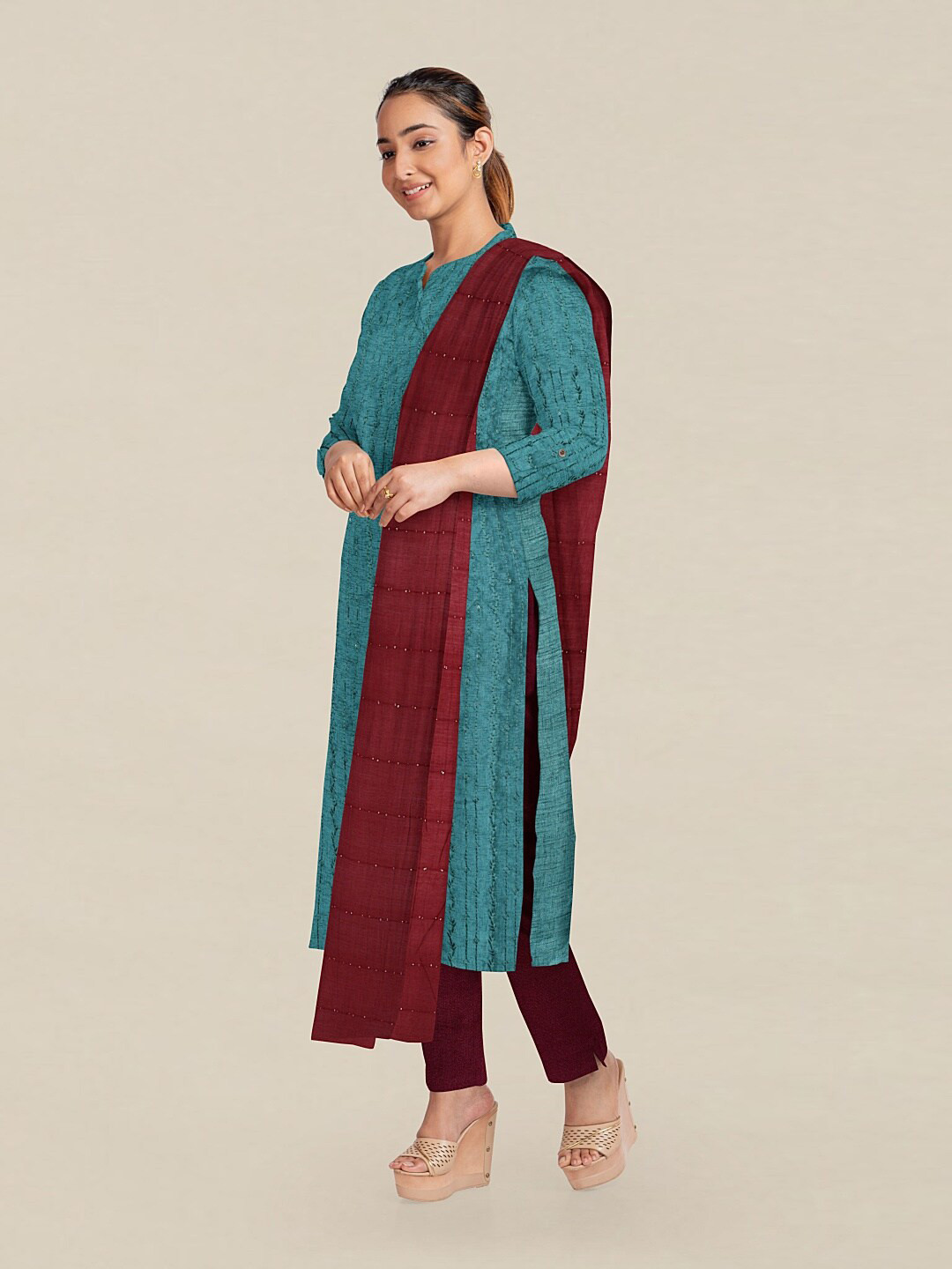 

Pothys Green & Maroon Embroidered Unstitched Dress Material