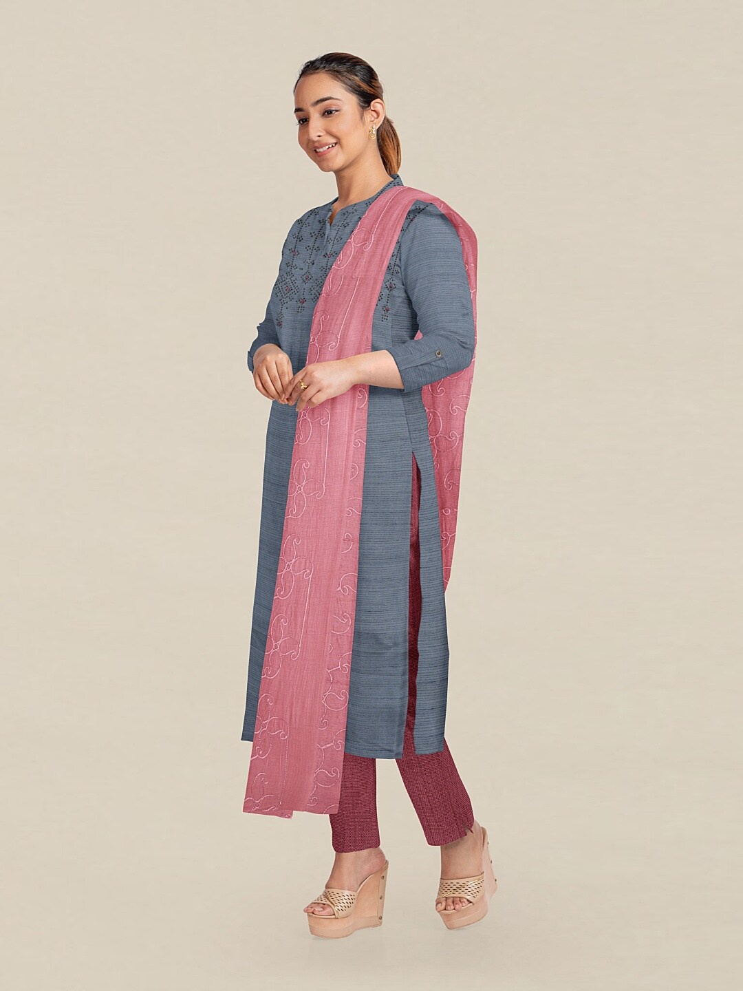 

Pothys Grey & Pink Unstitched Dress Material