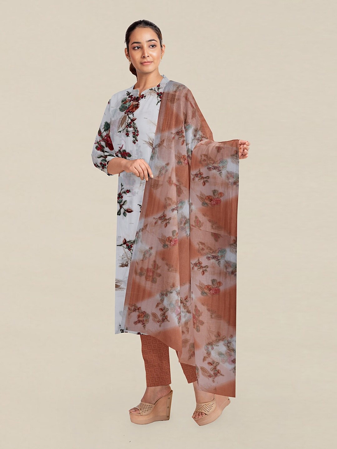

Pothys White & Peach-Coloured Embellished Unstitched Dress Material