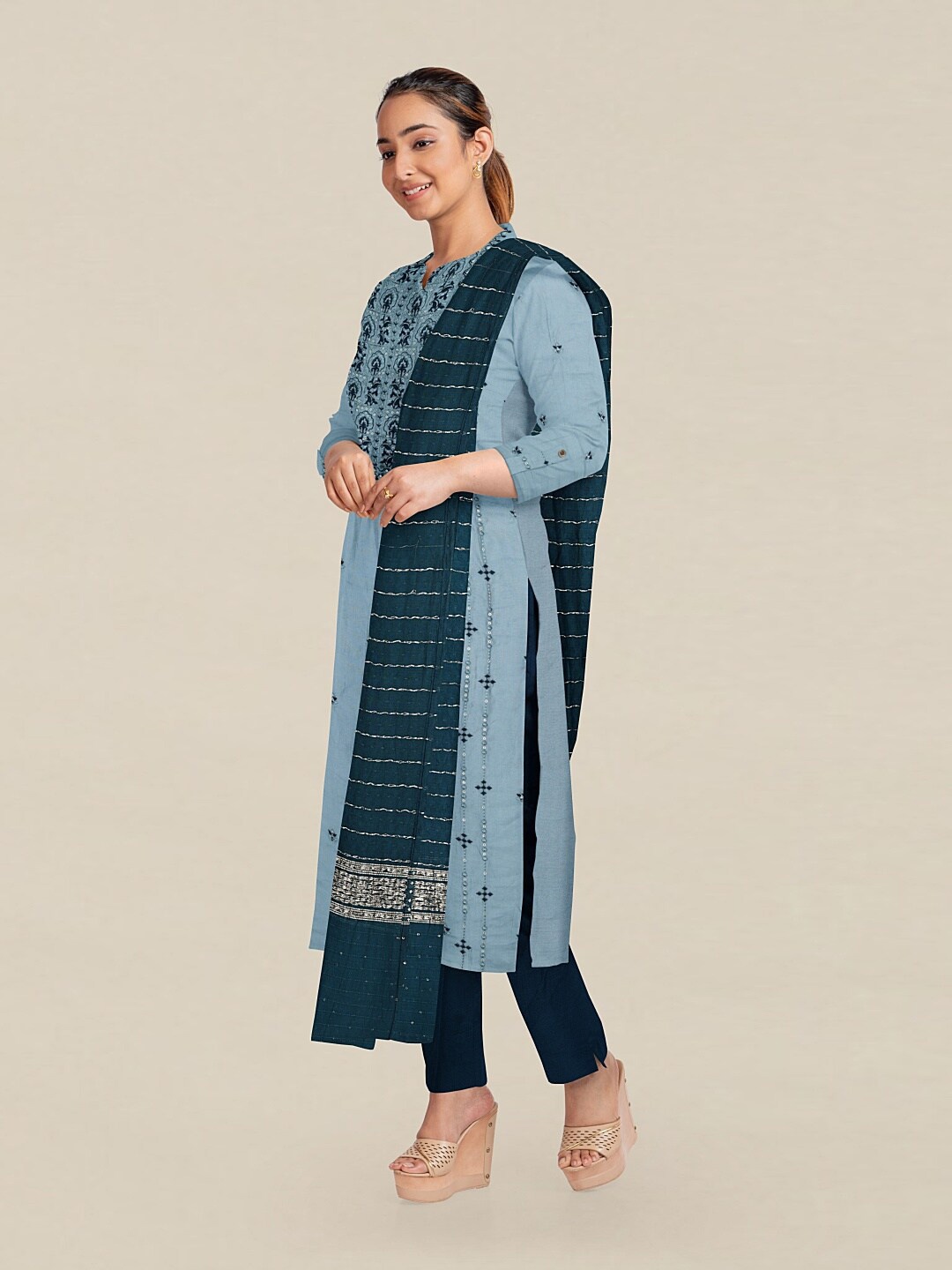 

Pothys Blue & Silver-Toned Embellished Unstitched Dress Material