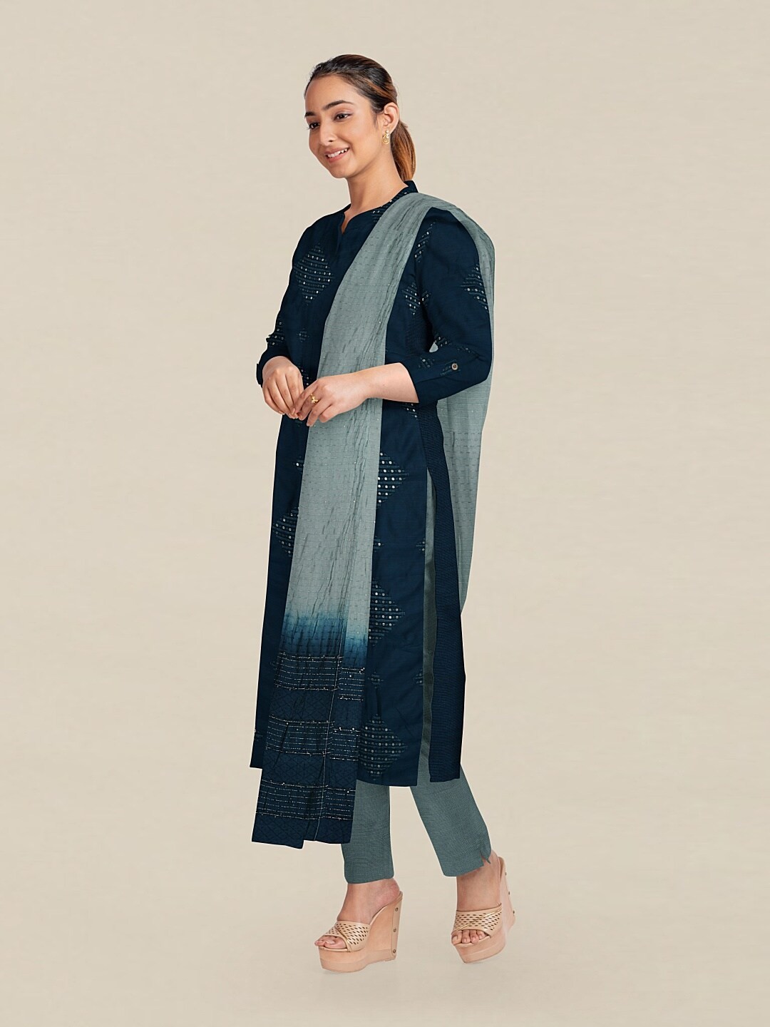 

Pothys Blue & Grey Embellished Unstitched Dress Material