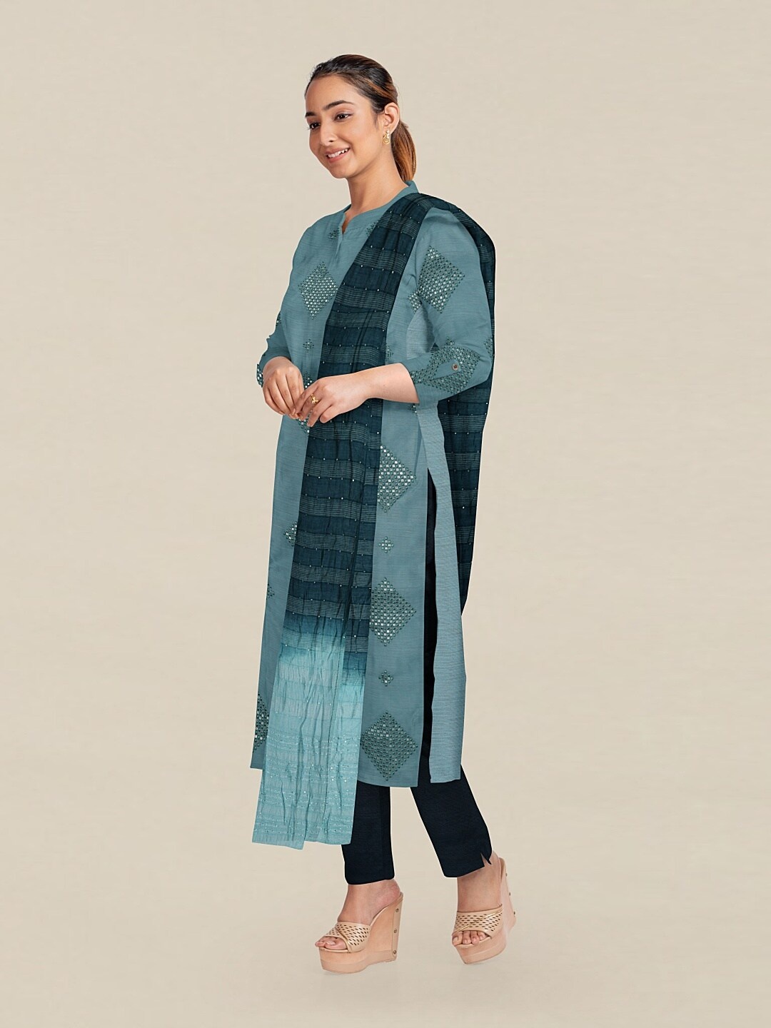 

Pothys Blue & Teal Embellished Unstitched Dress Material
