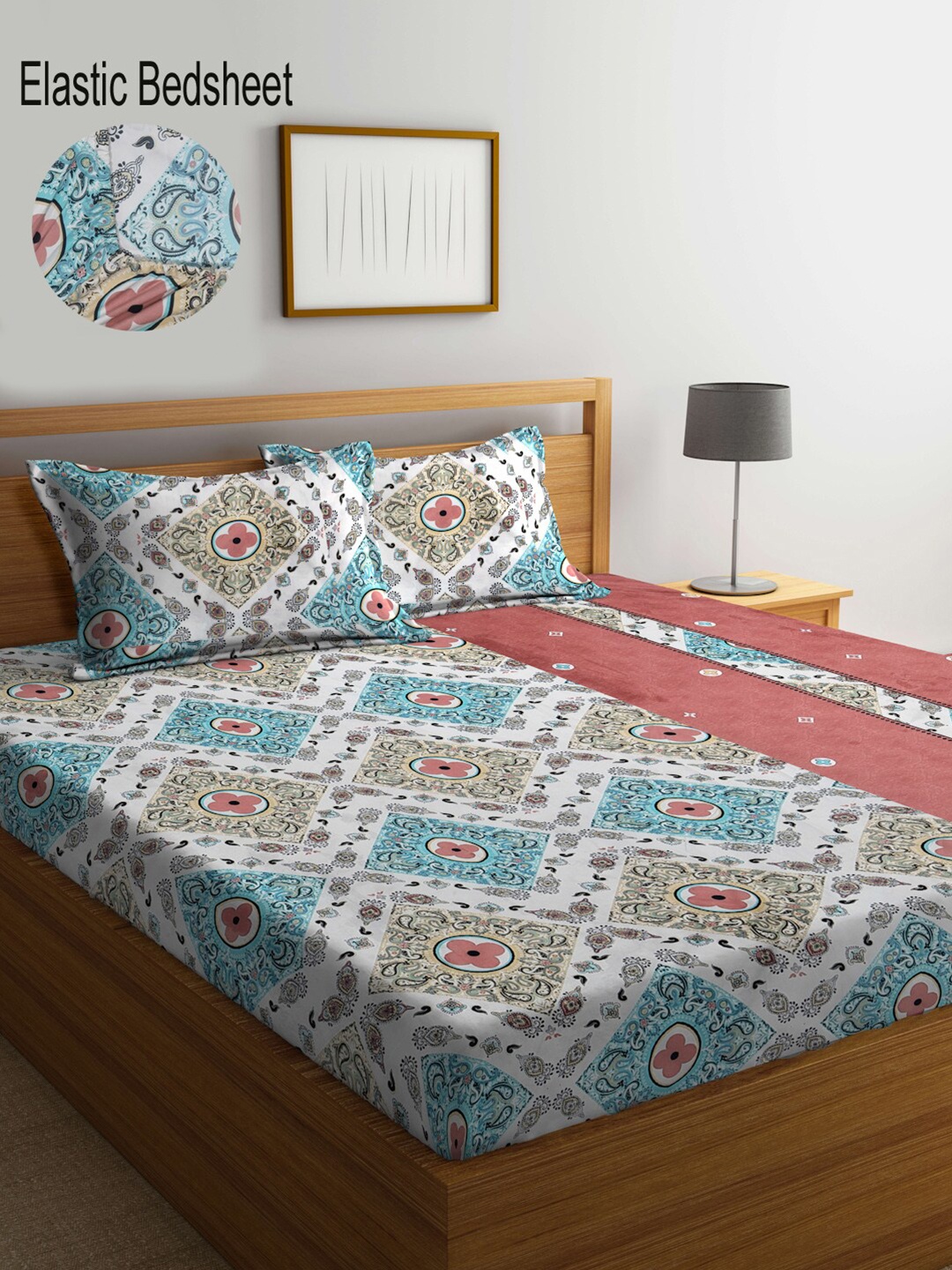 

KLOTTHE Geometric Print 300 TC Fitted King Bedsheet with 2 Pillow Covers, White