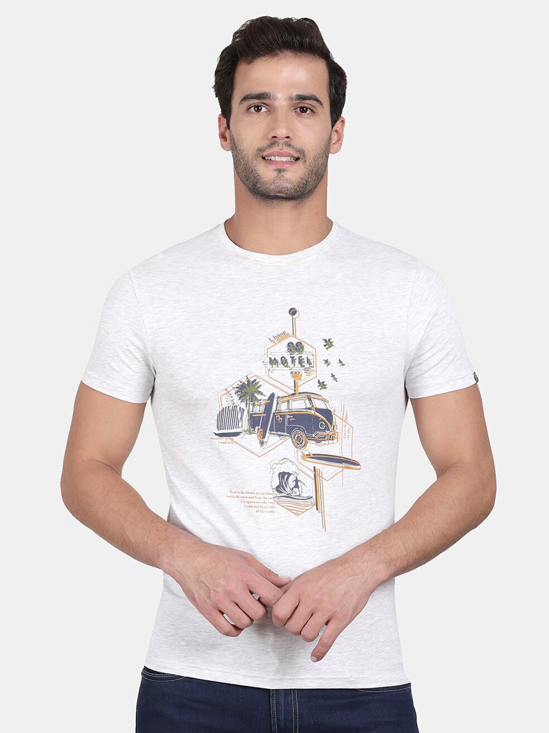 

t-base Men White Printed Cotton T-shirt