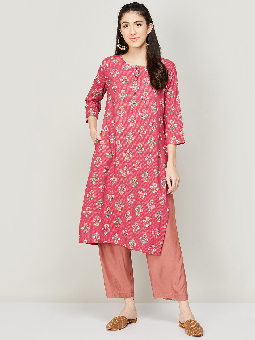 

Melange by Lifestyle Women Pink Ethnic Motifs Printed Kurta