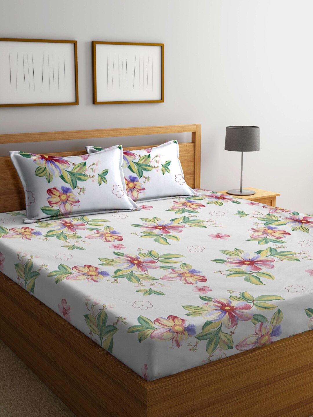 

KLOTTHE White Floral Printed 300 TC Super King Double Bedsheet with 2 Pillow Covers
