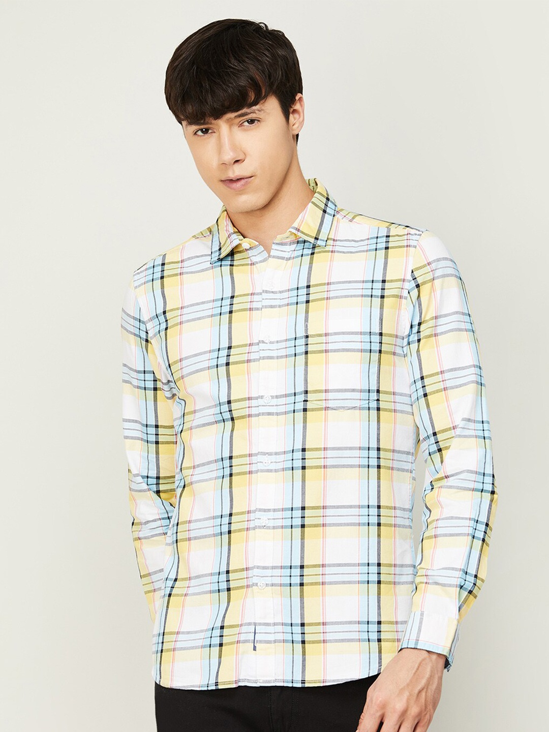 

Fame Forever by Lifestyle Men White Cotton Slim Fit Tartan Checked Casual Shirt