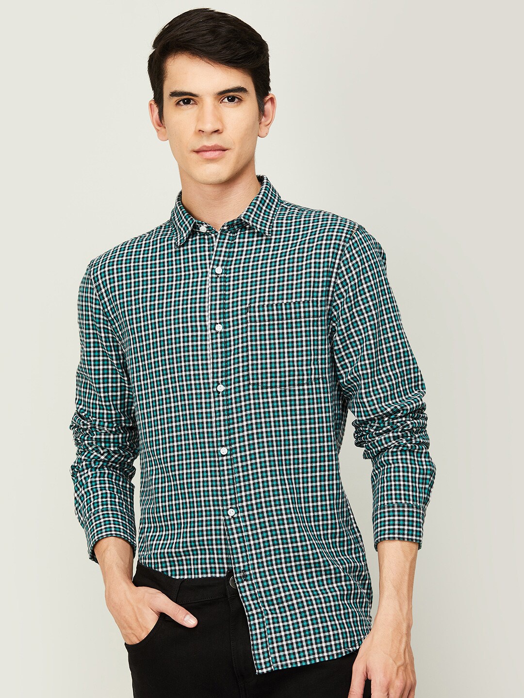 

Fame Forever by Lifestyle Men Teal Cotton Slim Fit Checked Casual Shirt