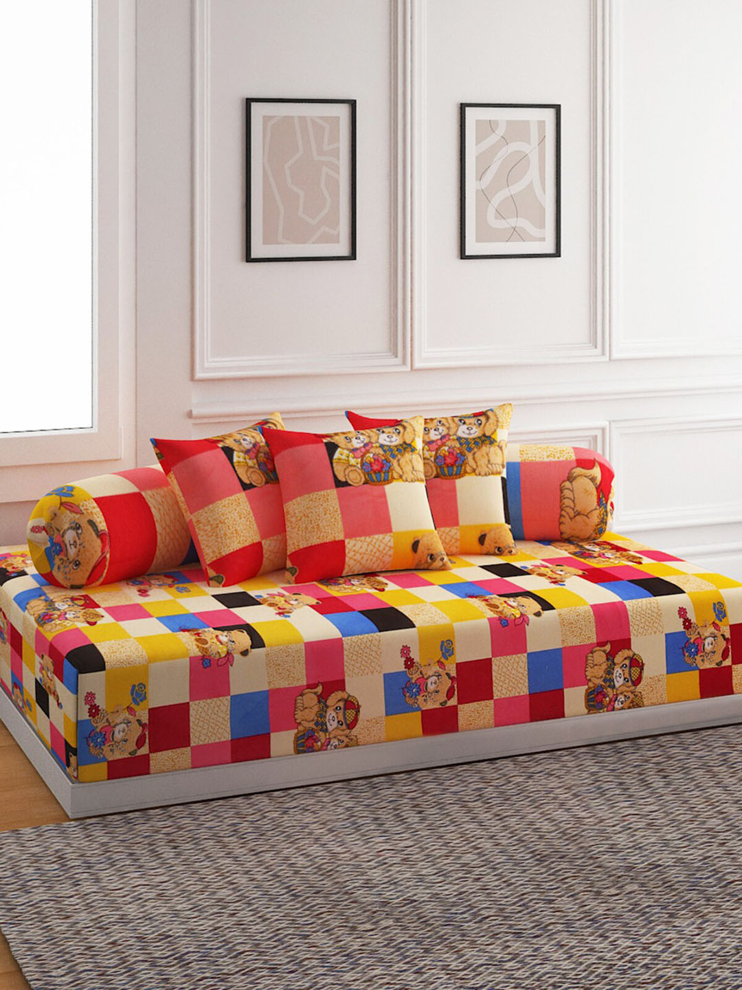 

ROMEE Set Of 6 Bear Printed Diwan Set, Red