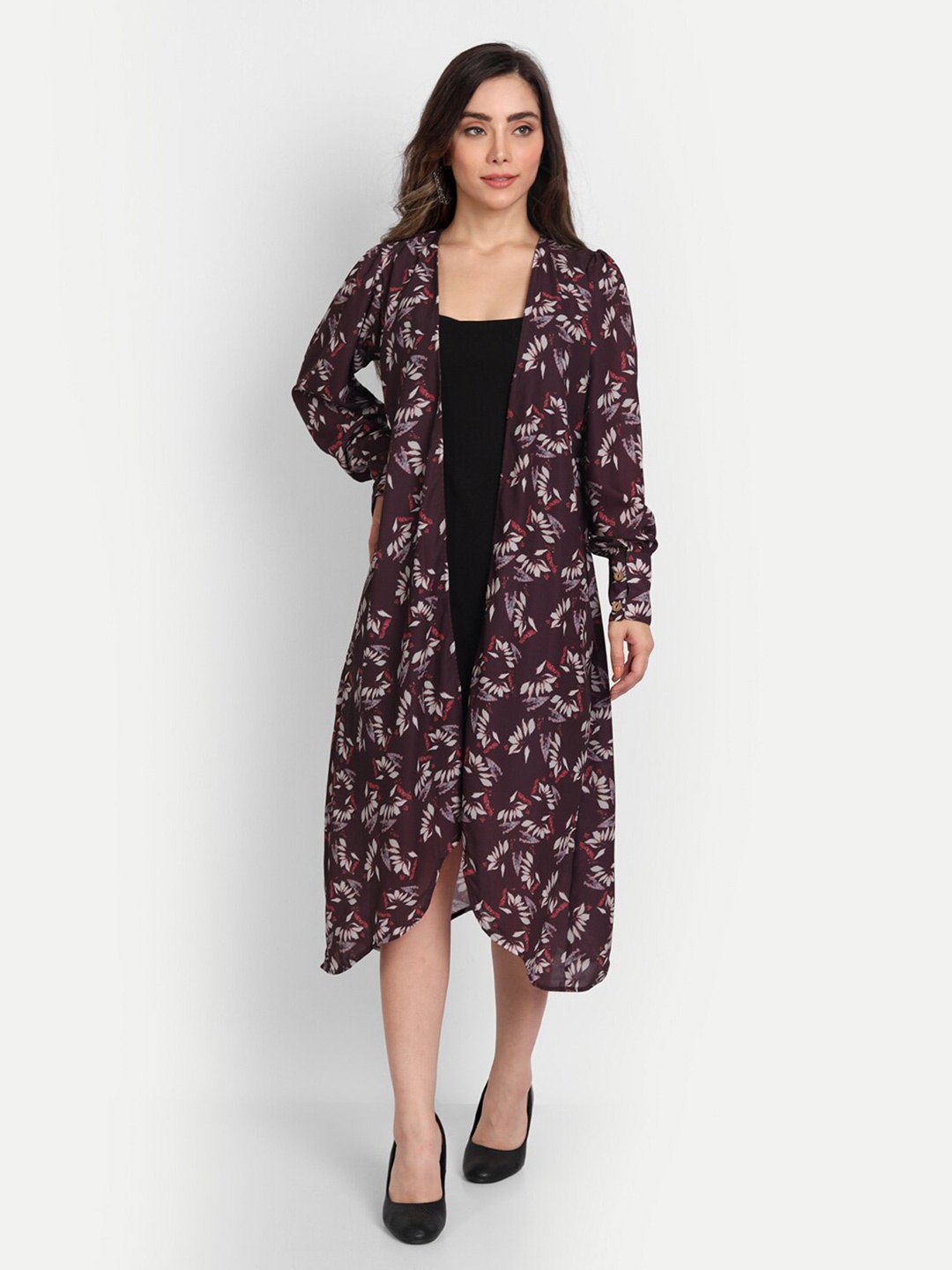 

KIROSHE BY KIRAN Women Purple & Red Printed Longline Shrug