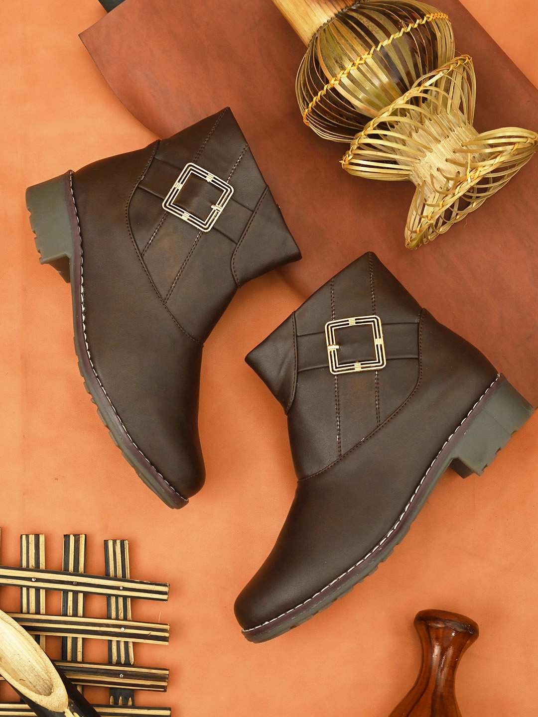 

Bootco Women Brown Textured Regular Boots