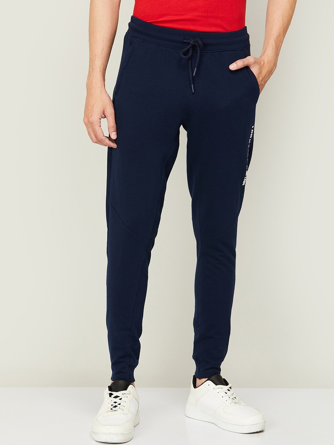 

Fame Forever by Lifestyle Men Navy Blue Solid Cotton Joggers