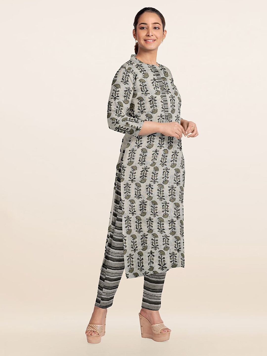 

Pothys Floral Printed Viscose Rayon Unstitched Dress Material, Off white