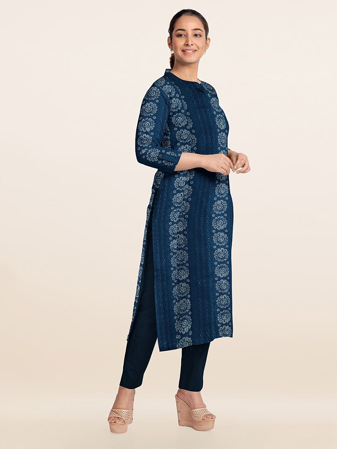 

Pothys Navy Blue & White Printed Unstitched Dress Material