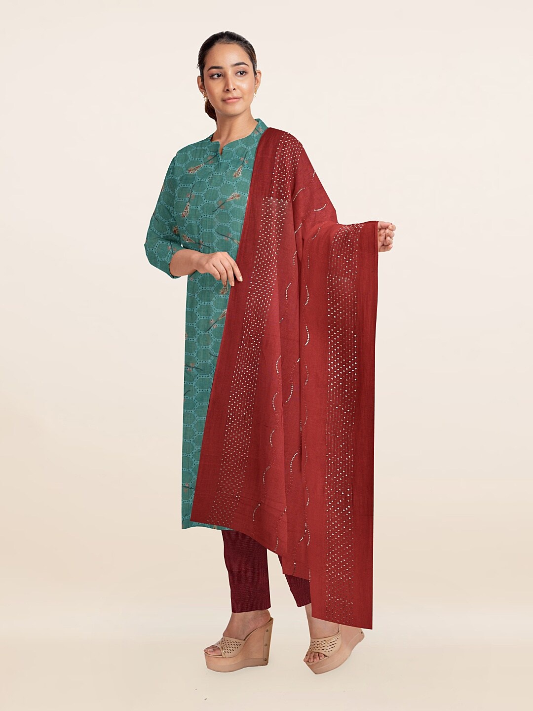 

Pothys Women Green & Red Printed Unstitched Dress Material
