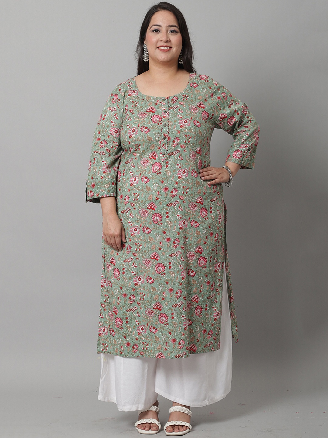 

Rajnandini Plus Size Floral Printed Straight Regular Cotton Kurta, Green