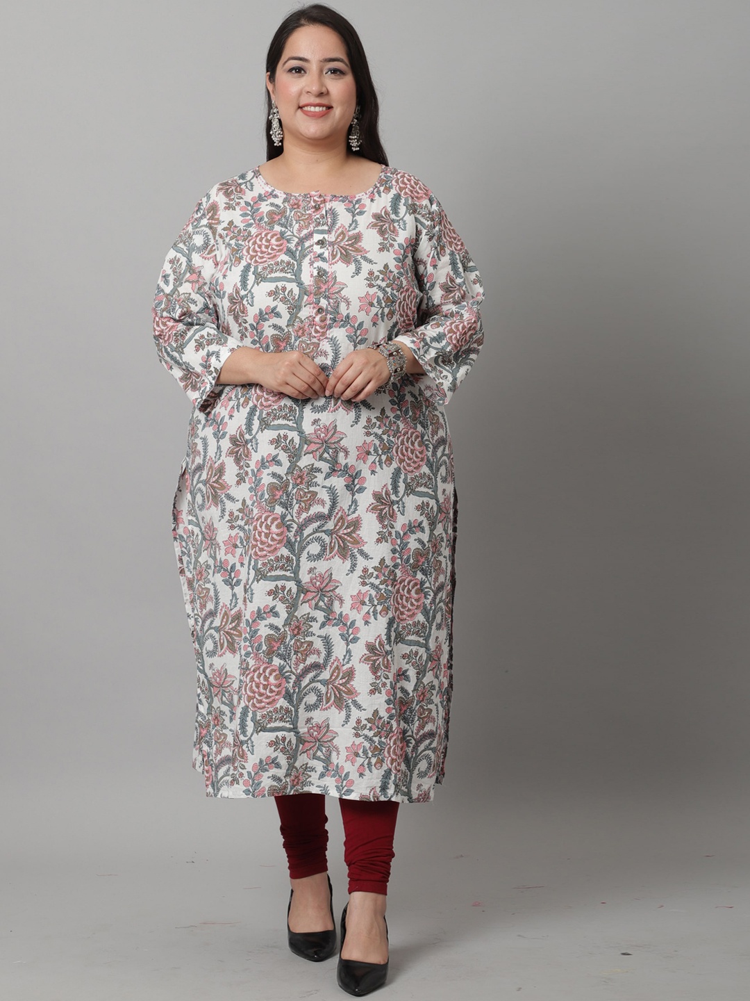 

Rajnandini Women Plus Size Floral Printed Thread Work Pure Cotton Kurta, White