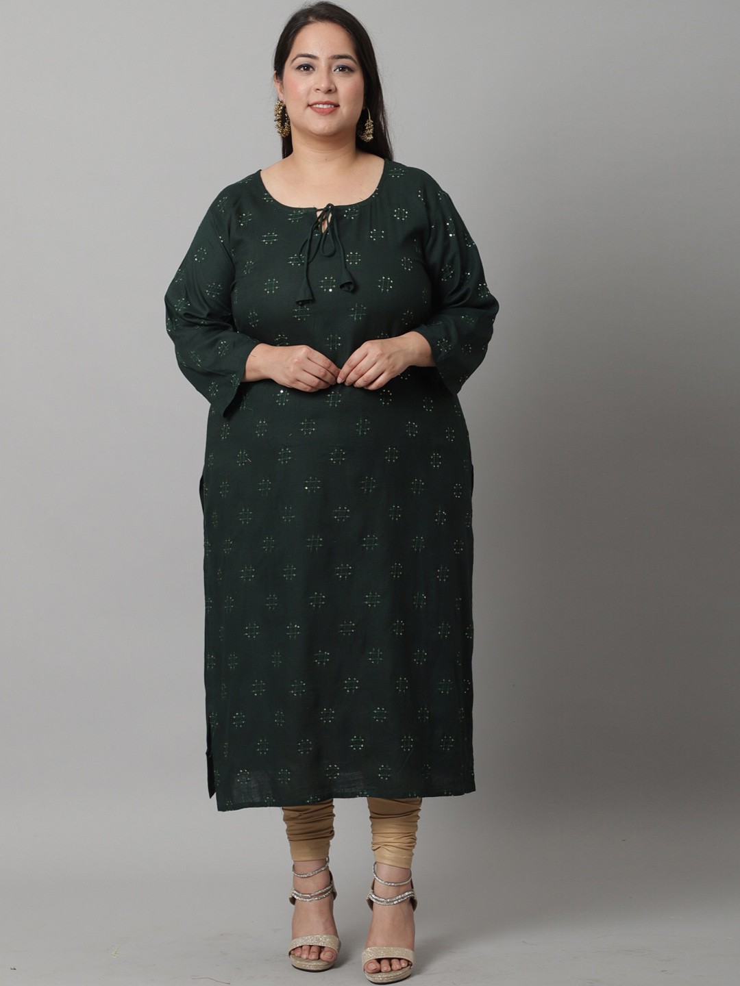 

Rajnandini Floral Embroidered Sequins Straight Regular Kurta, Green