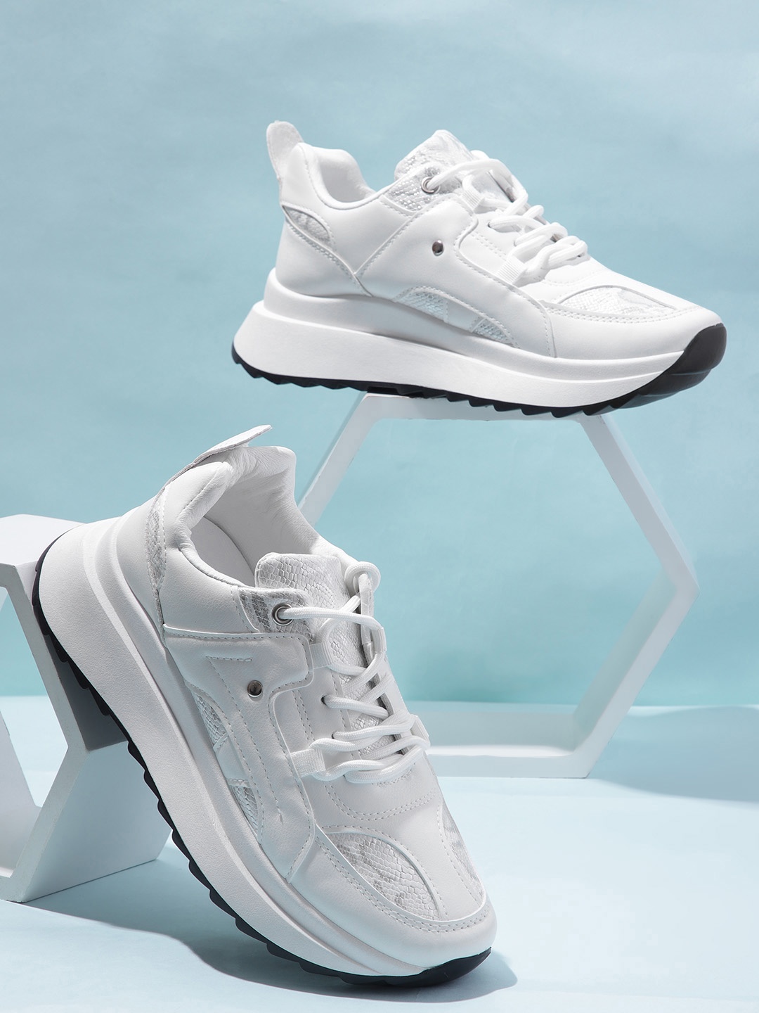 

DressBerry Women Textured Detail Sneakers, White