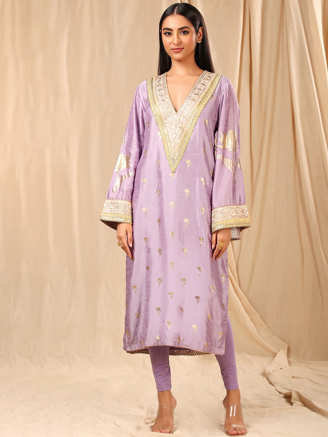 

Masaba Floral Printed Flared Sleeves Gotta Patti Raw Silk Kurta, Purple