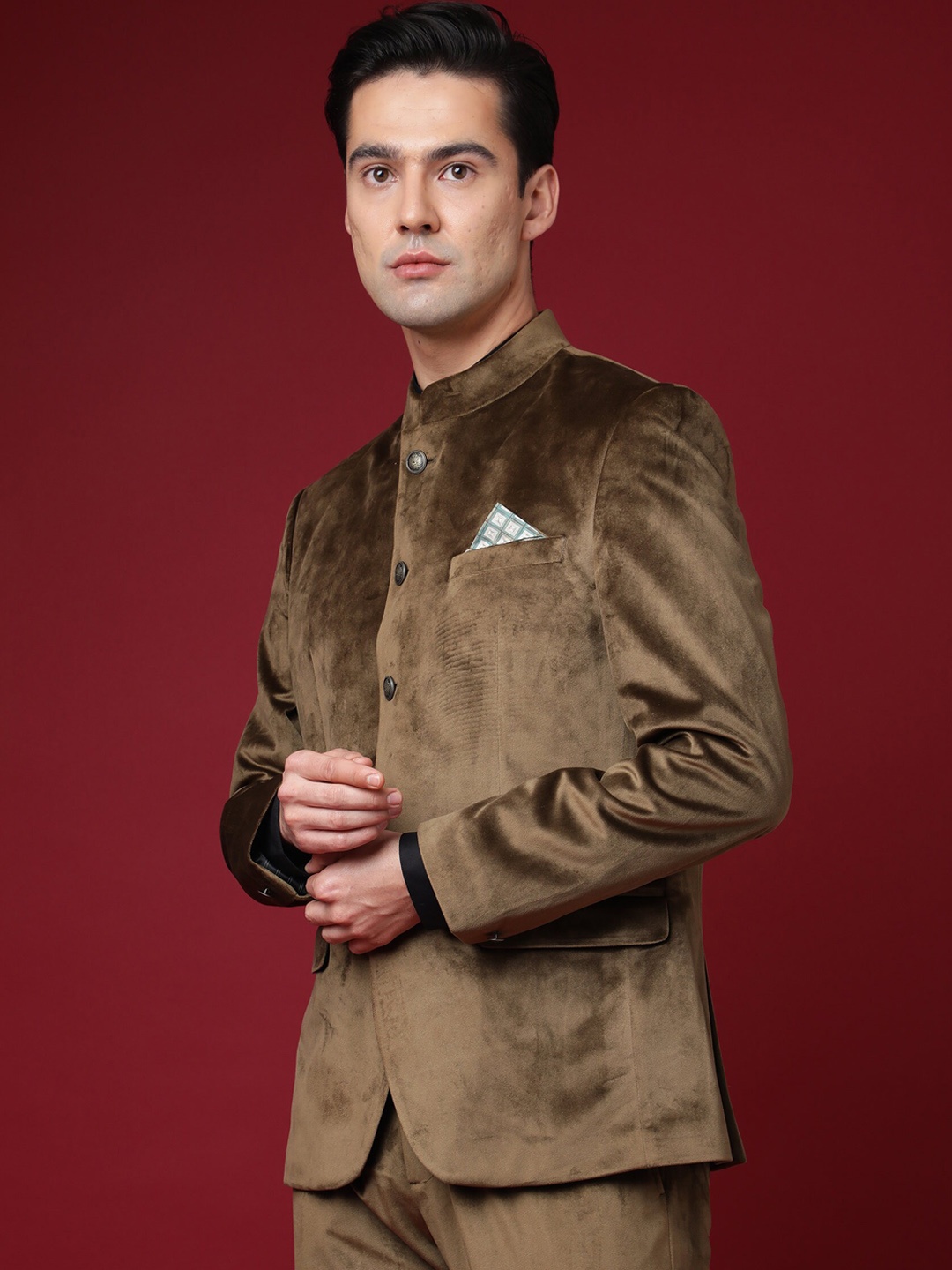 

RARE RABBIT Men Bozelli Tailored Fit Solid Nehru Jacket, Olive