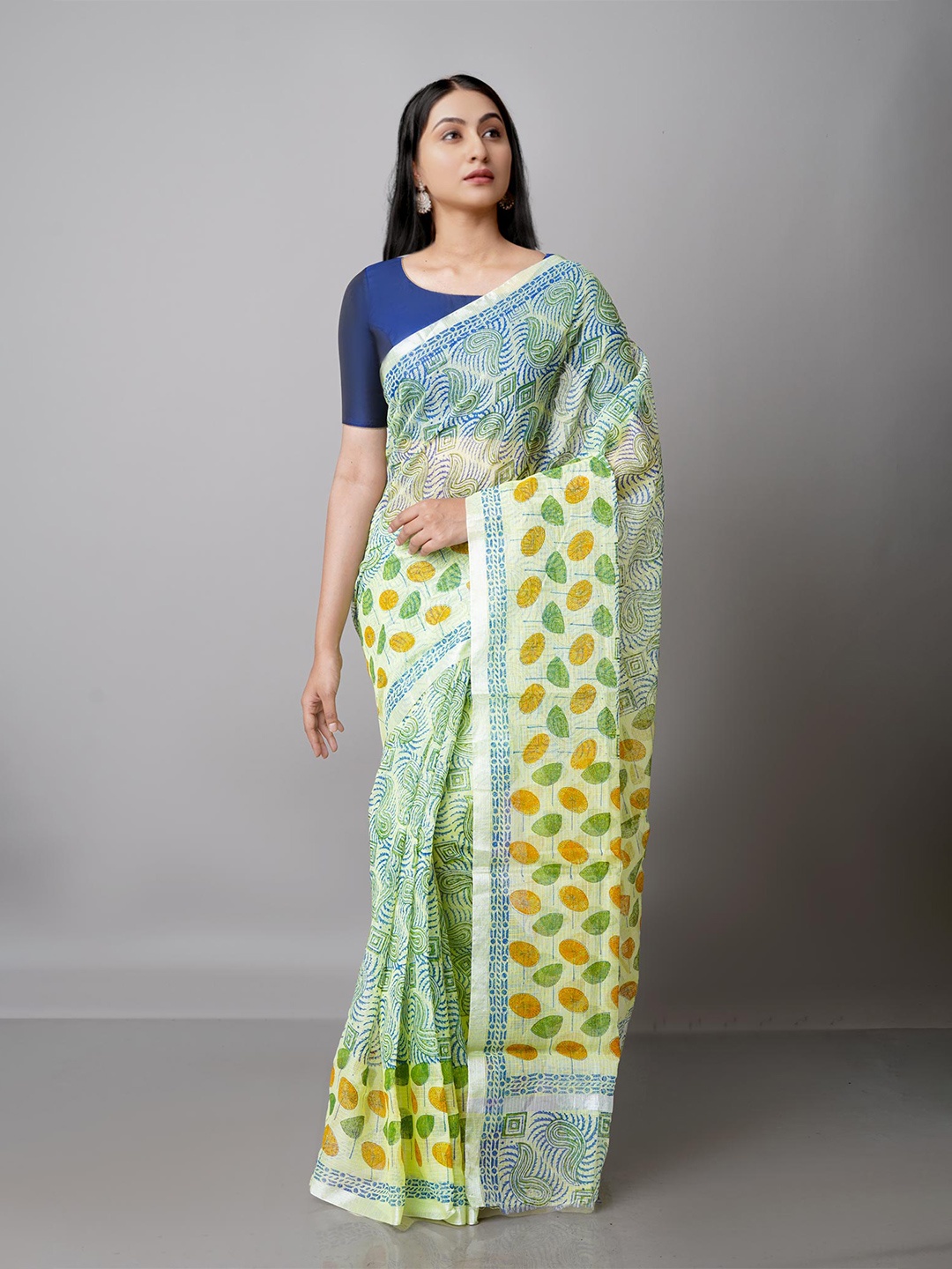 

Unnati Silks Green & Red Ethnic Motifs Zari Pure Cotton Kota Saree