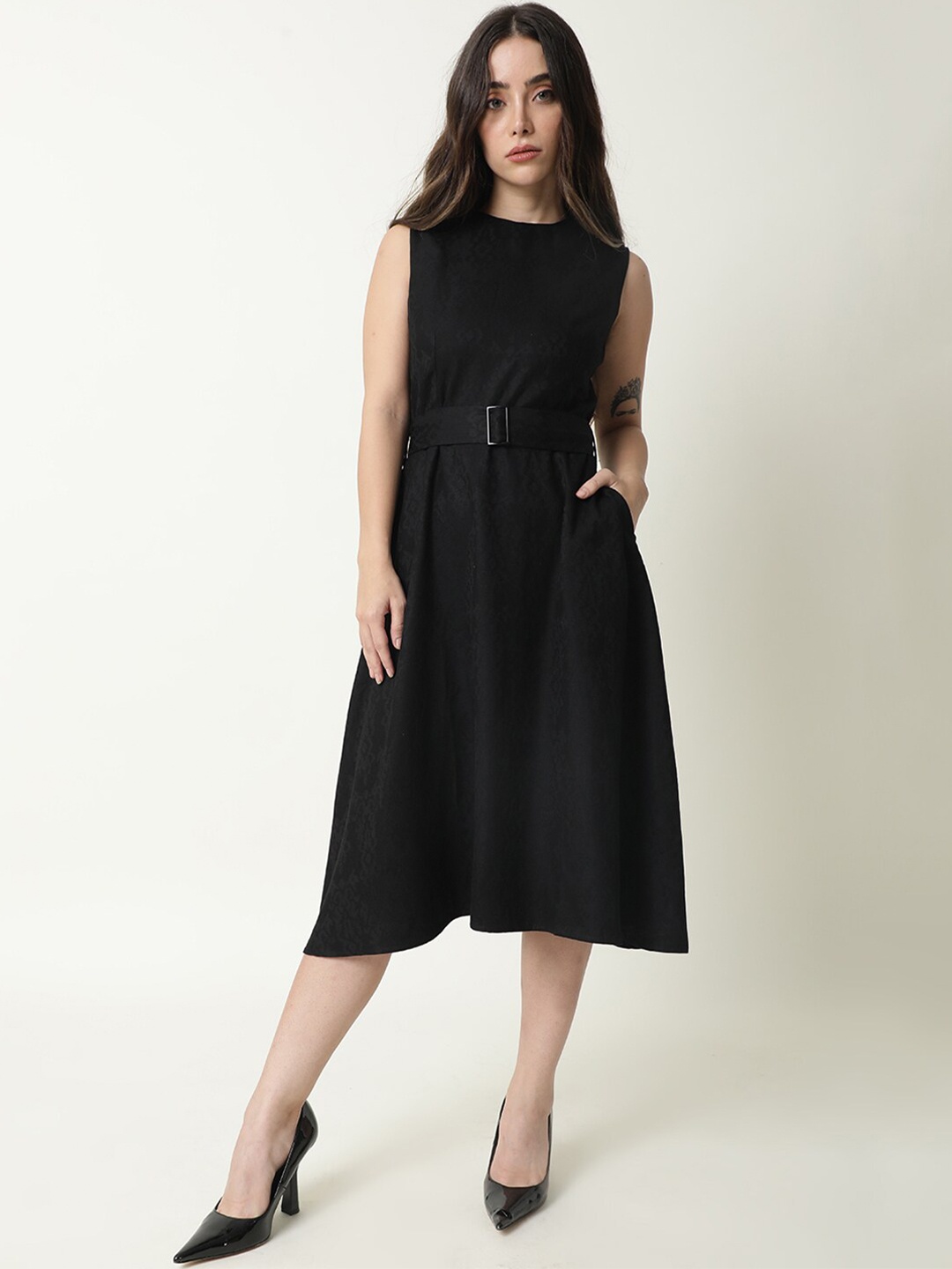 

RAREISM Women Black Solid Belted A-Line Dress