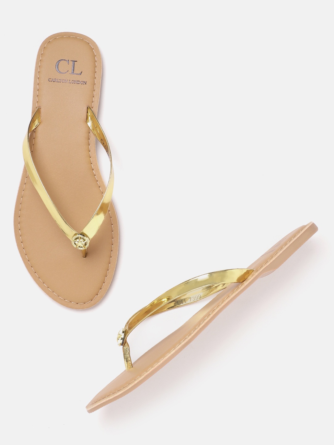 

Carlton London Women Open Toe Flats, Gold