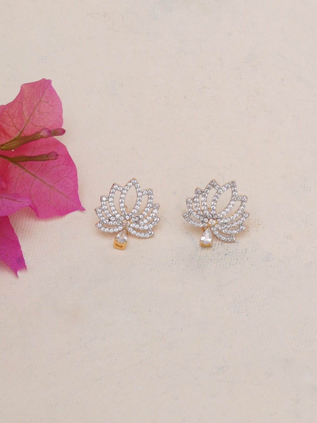 

Voylla Silver Plated Contemporary Studs Earrings