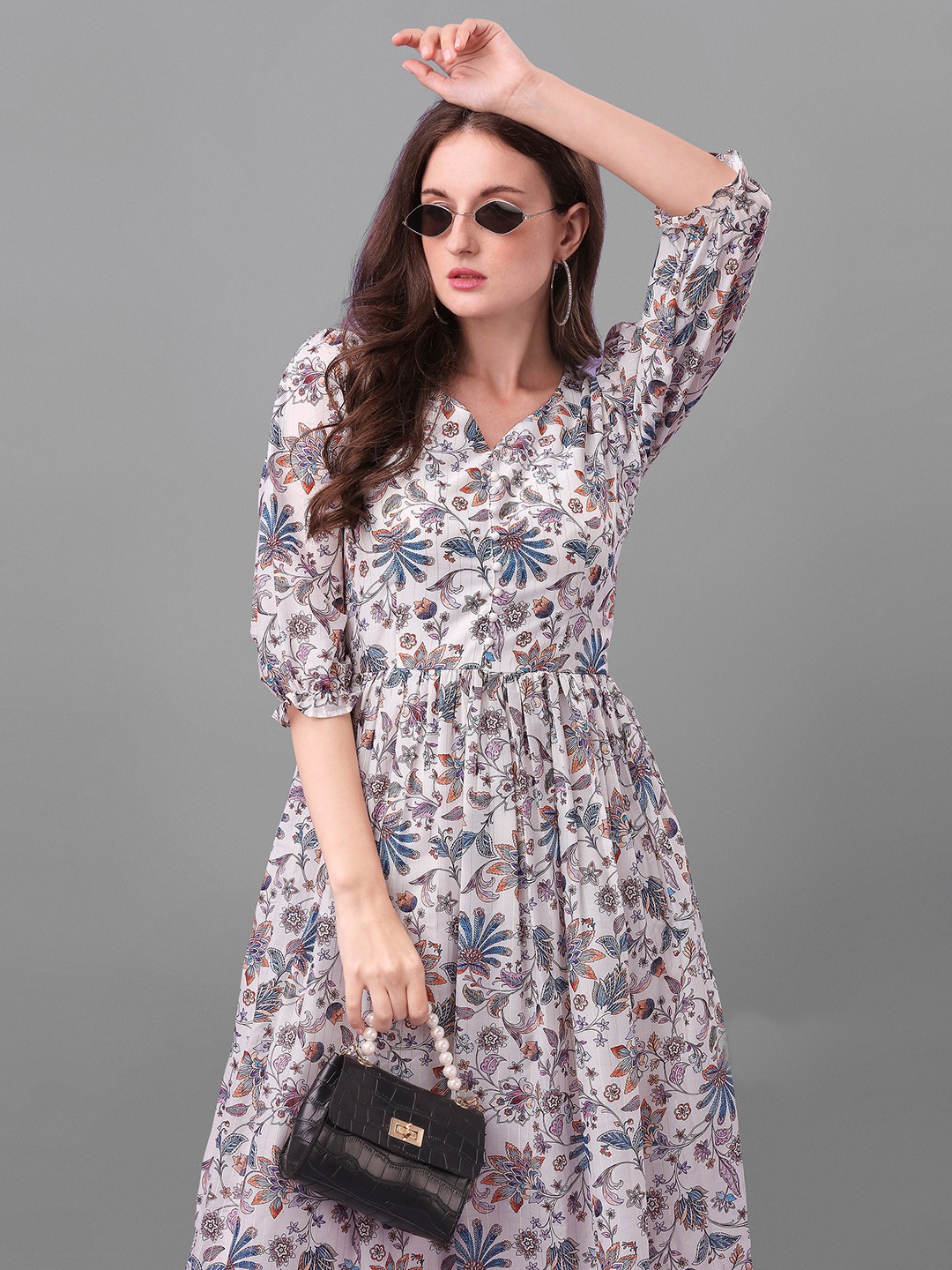 

ASPORA White Floral Organic Cotton Maxi Maxi Dress
