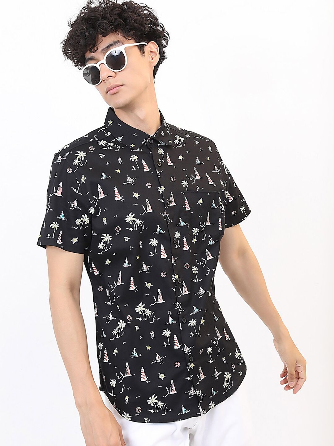 

HIGHLANDER Men Black Slim Fit Printed Cotton Casual Shirt