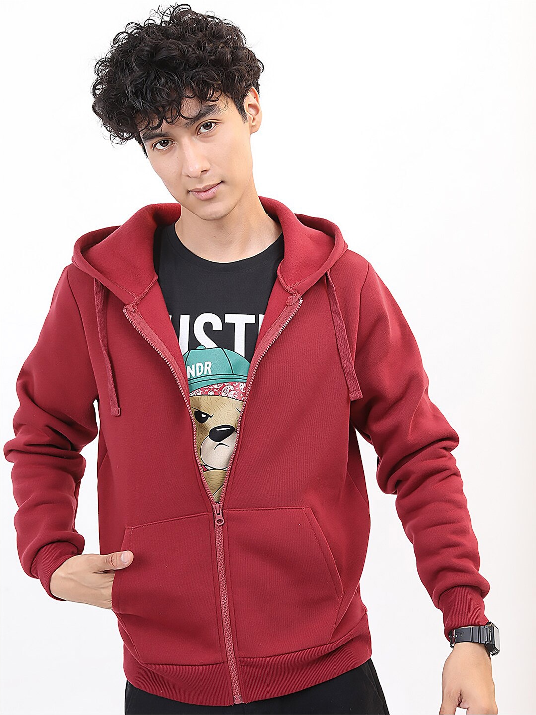 

HIGHLANDER Men Maroon Hooded Pullover Sweatshirt