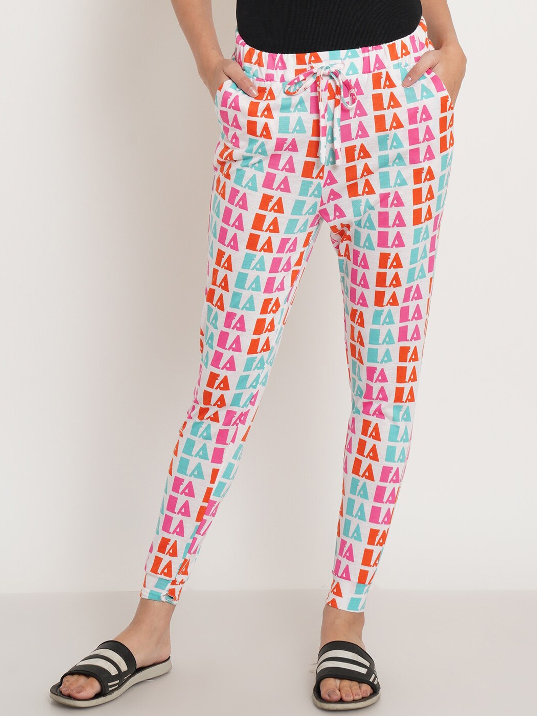 

IX IMPRESSION Women Geometric Printed Joggers, Red