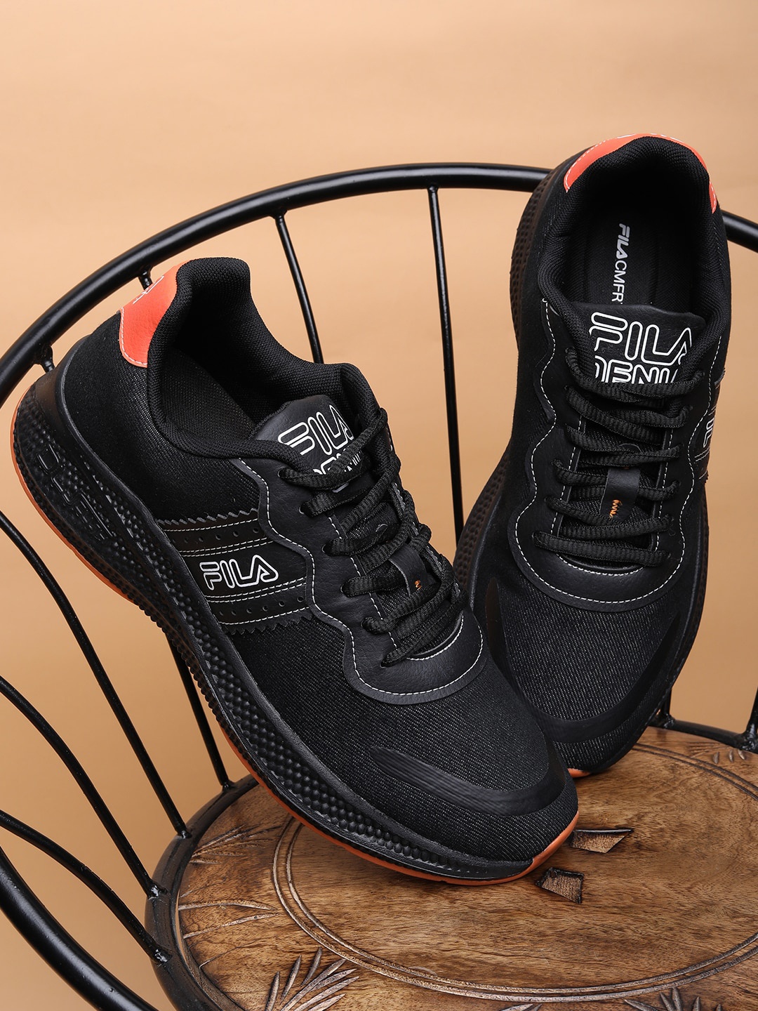 

FILA Men Black Lace Ups Sneakers