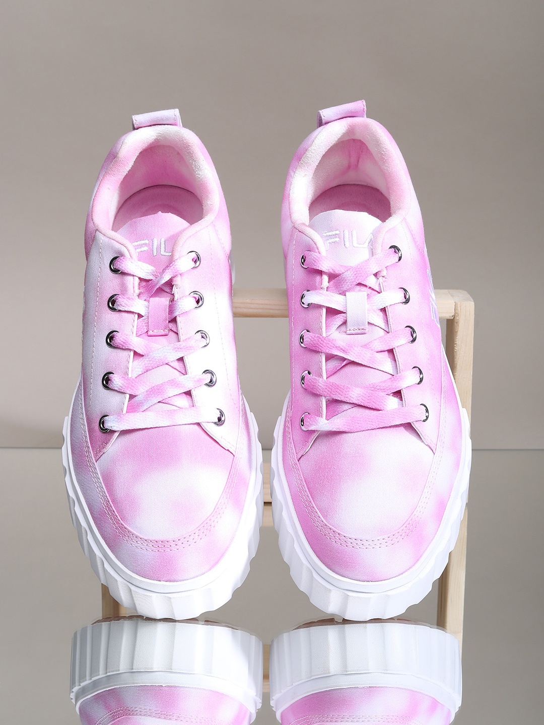 

FILA Women Pink Printed Leather Sneakers