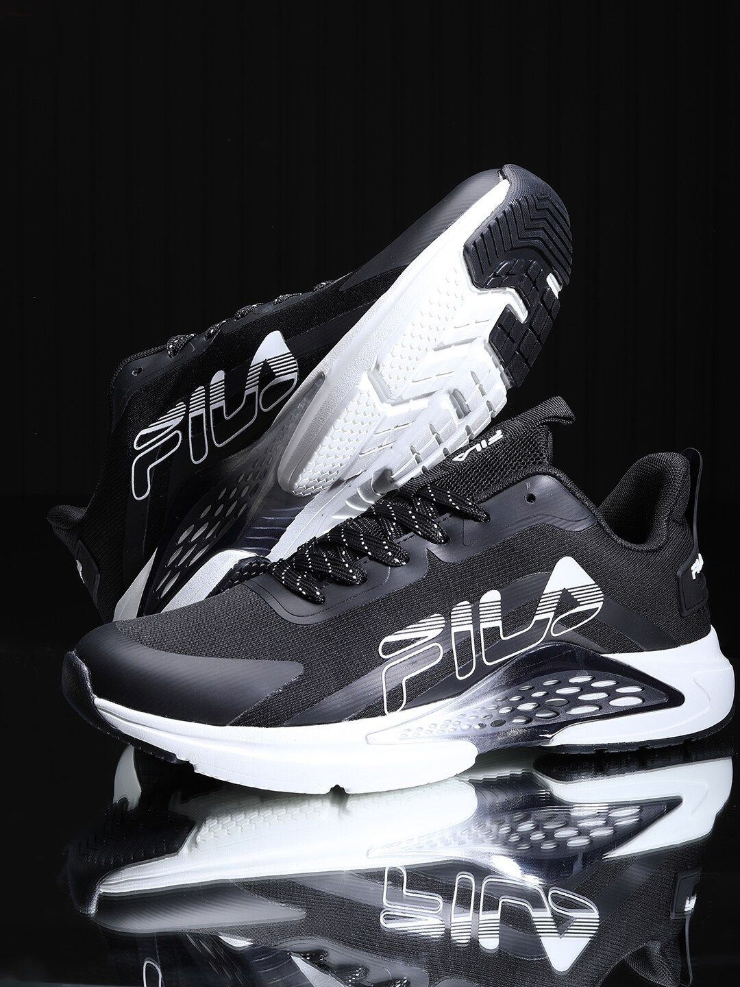 

FILA Men Cantone Running Shoes, Black