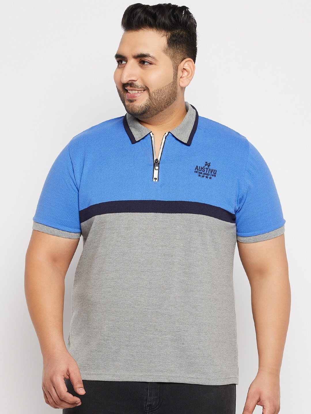 

AUSTIVO Men Grey & Blue Colourblocked Polo Collar T-shirt