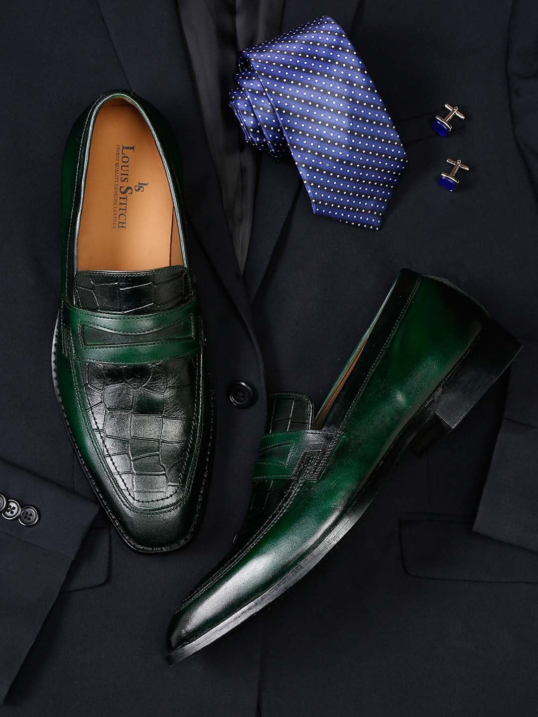 

LOUIS STITCH Men Green Checkered Leather Formal Loafers