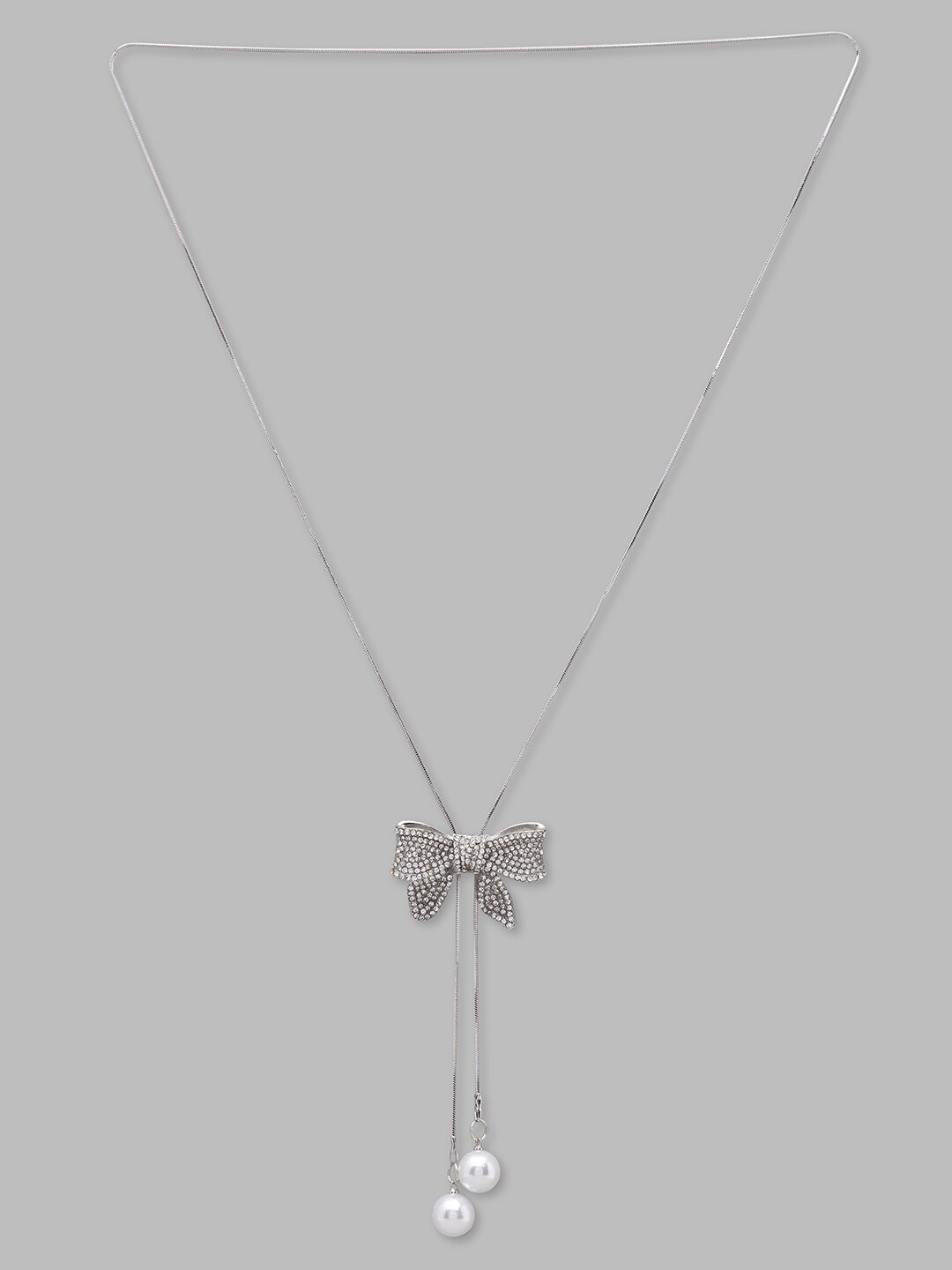 

Globus Silver-Toned & White Silver-Plated Chain