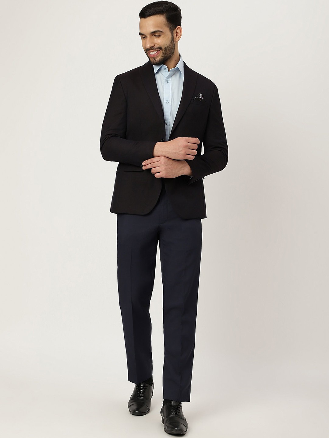 

Marks & Spencer Men Maroon Solid Single Breasted Formal Blazer