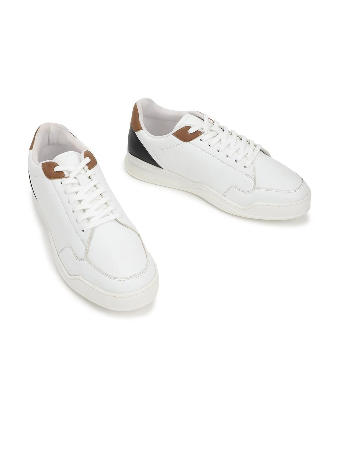 

Marks & Spencer Men White Solid Sneakers