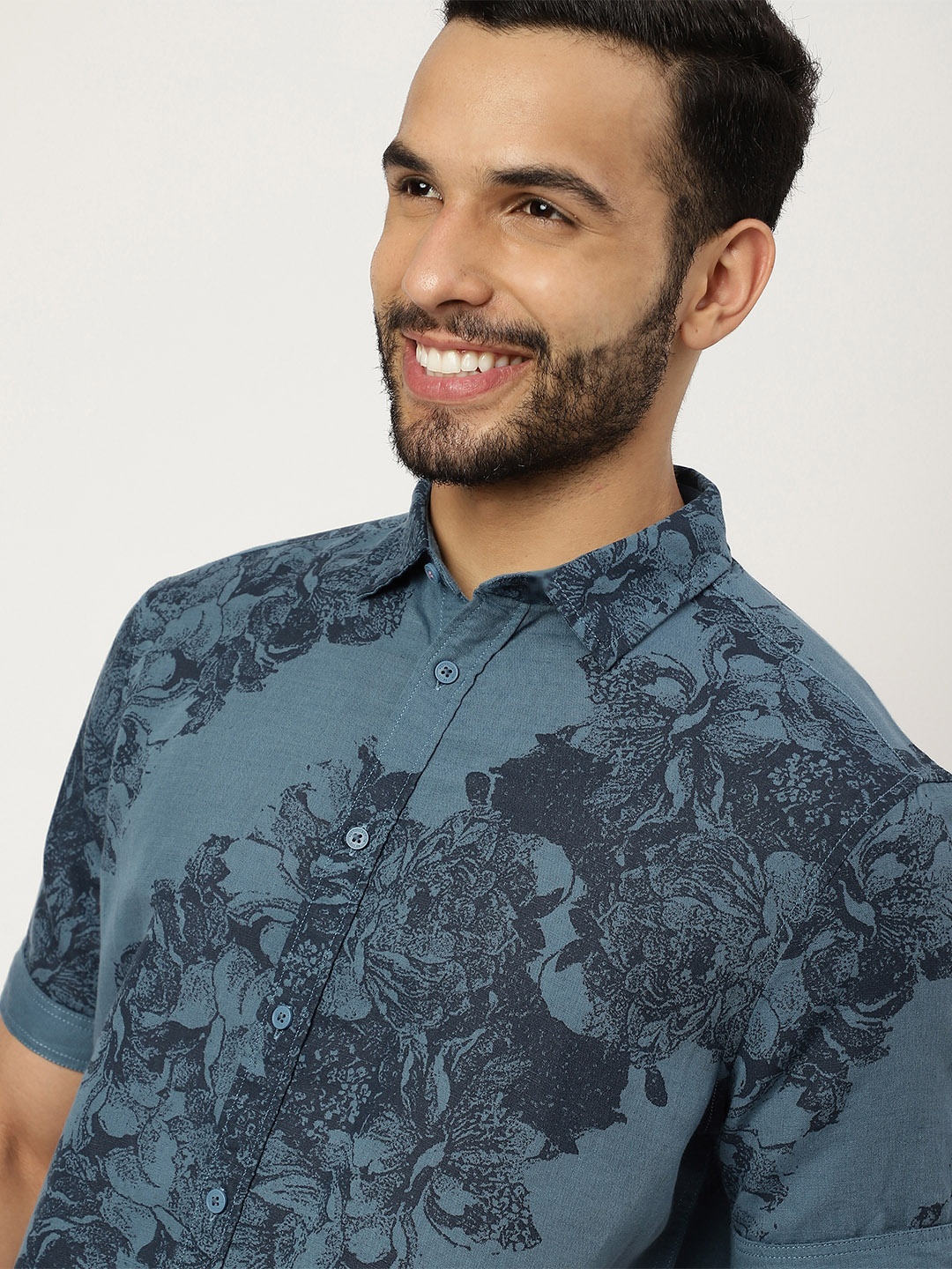 

Marks & Spencer Men Floral Printed Casual Shirt, Blue
