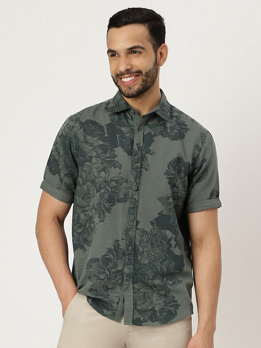 

Marks & Spencer Men Floral Printed Casual Shirt, Green