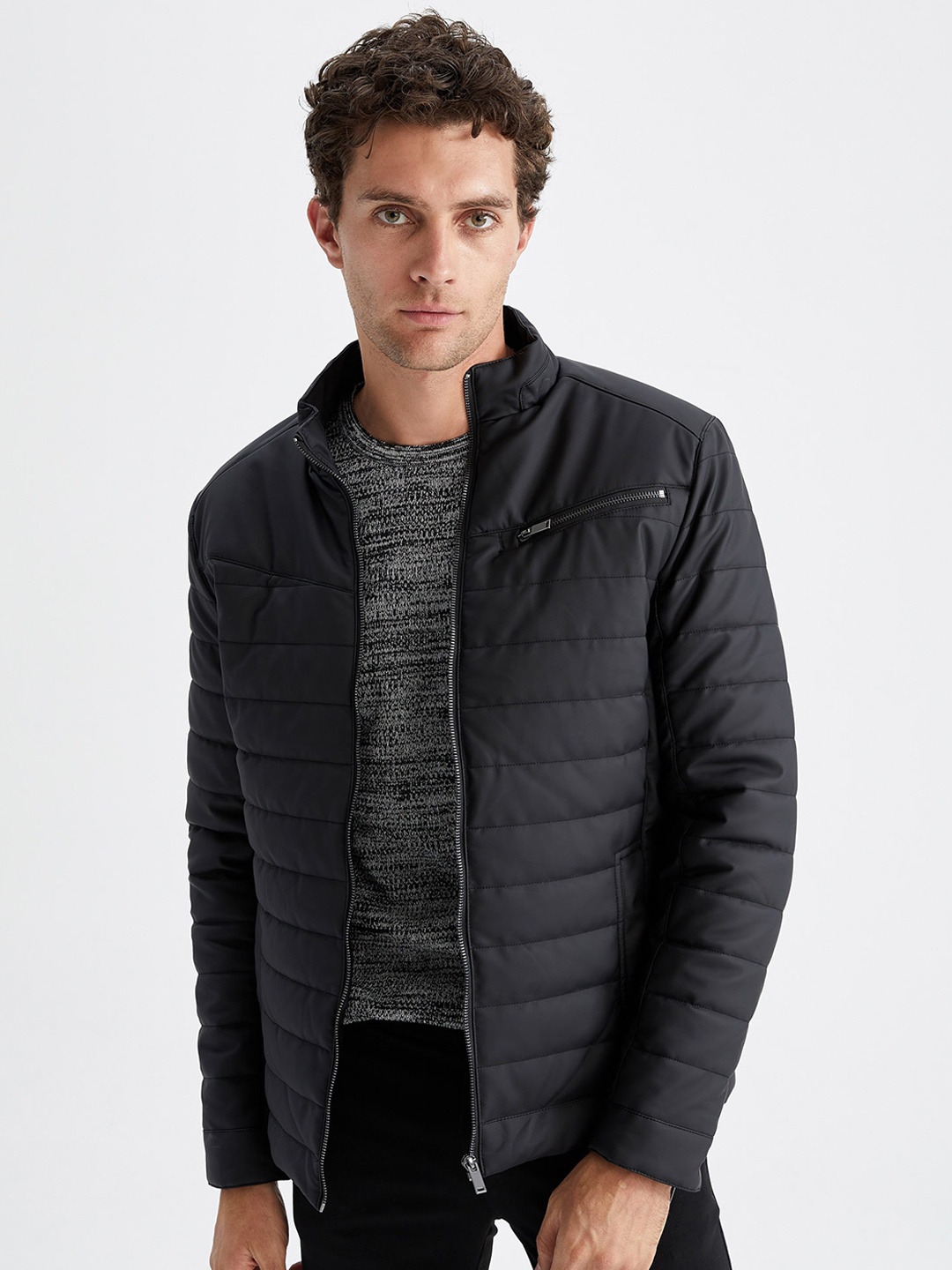 

DeFacto Men Black Puffer Jacket