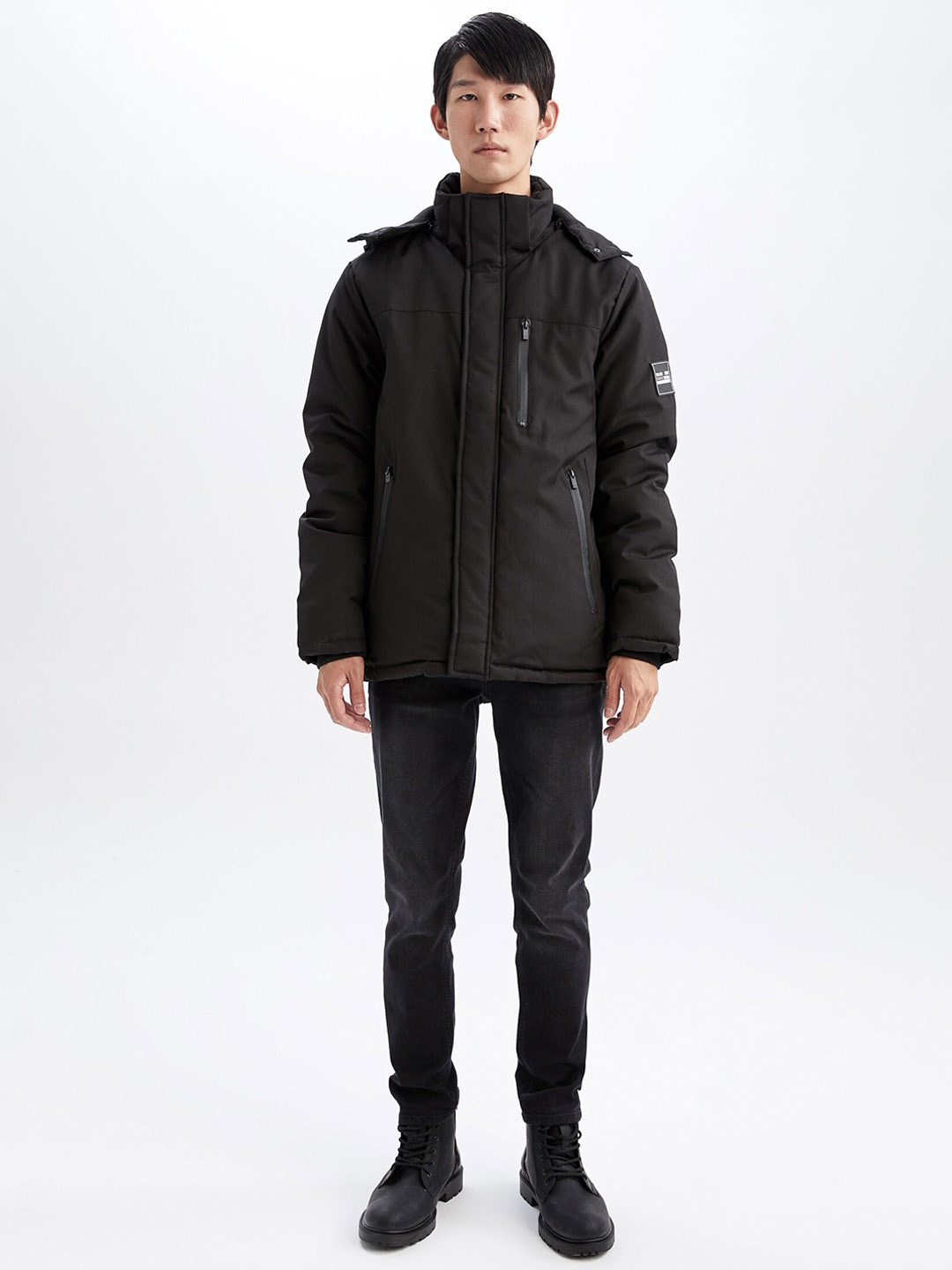 

DeFacto Men Black Padded Jacket